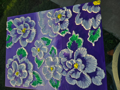 “Forever Blooms: We Mold Flowers So They Won’t Die”